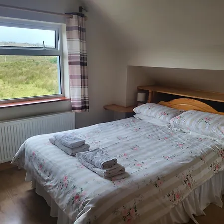 Ard A Mhaoire Holiday home *