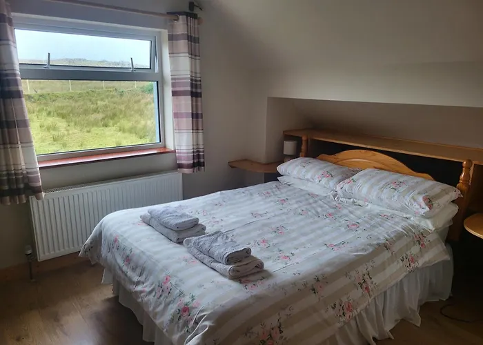 Ard A Mhaoire Holiday home *